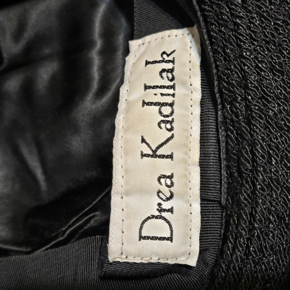 DREA KADILAK Women\'s Classic Style Black Rolled Velvet Edge HAT 6\
